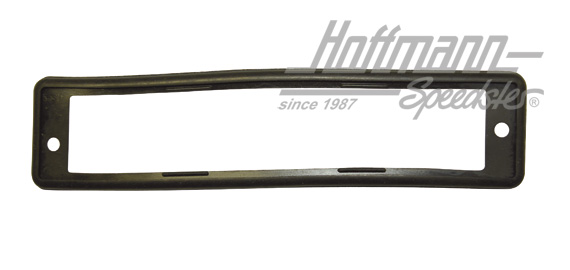 Unterlage, Kennzeichenleuchte,BusT2, 71- | 211 943 131 D | 090-6283-07